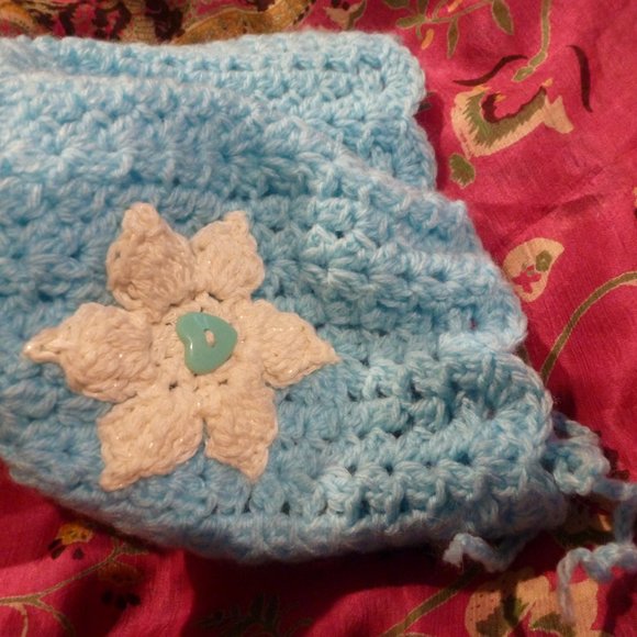 The Cutest Handmade Crochet Winter Hat Size OS (Girl) - Picture 3 of 3